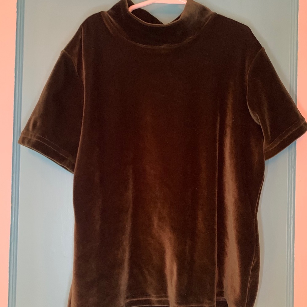 Green velvet top
